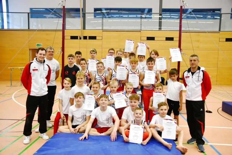Erfolgreiches Wochenende in Bühler Großsporthalle